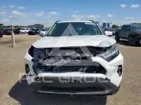2024 Toyota RAV4 фото