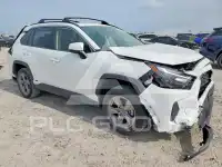 2024 Toyota RAV4 фото