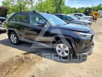 2024 Toyota RAV4 фото