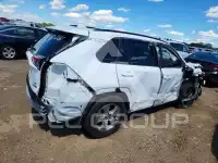 2024 Toyota RAV4 фото