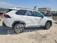 2024 Toyota RAV4 фото