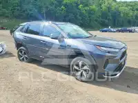 2024 Toyota RAV4 фото