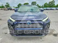 2024 Toyota RAV4 фото
