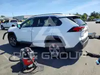 2024 Toyota RAV4 фото