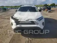 2024 Toyota RAV4 фото