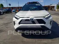2024 Toyota RAV4 фото