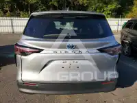 2024 Toyota SIENNA photo