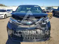 2024 Toyota SIENNA фото