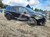 2024 Toyota SIENNA фото