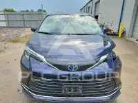 2024 Toyota SIENNA photo