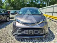 2024 Toyota SIENNA фото