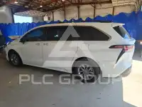 2024 Toyota SIENNA фото