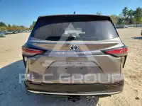 2024 Toyota SIENNA photo