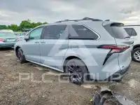 2024 Toyota SIENNA фото