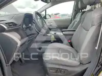 2024 Toyota SIENNA фото