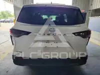 2024 Toyota SIENNA photo