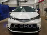2024 Toyota SIENNA фото
