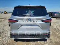2024 Toyota SIENNA фото