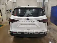 2024 Toyota SIENNA фото