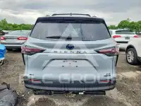 2024 Toyota SIENNA фото