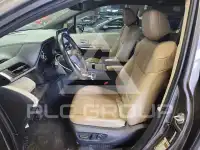 2024 Toyota SIENNA photo
