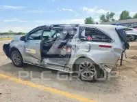 2024 Toyota SIENNA фото