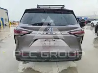 2024 Toyota SIENNA фото