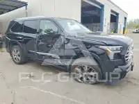 2024 Toyota SEQUOIA photo