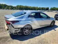 2024 Toyota CAMRY фото