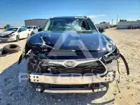 2024 Toyota Highlander фото