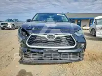2024 Toyota Highlander фото