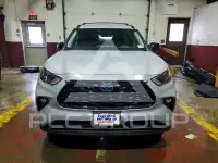 2024 Toyota Highlander photo