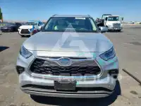 2024 Toyota Highlander фото