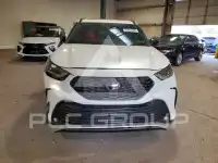 2024 Toyota Highlander photo