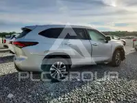 2024 Toyota Highlander photo