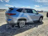 2024 Toyota Highlander photo