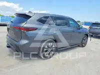 2024 Toyota Highlander photo