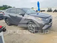 2024 Toyota Highlander photo