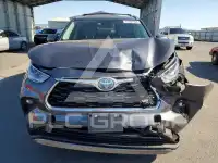 2024 Toyota Highlander photo