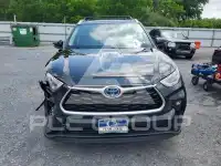 2024 Toyota Highlander photo