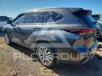 2024 Toyota Highlander photo