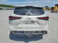 2024 Toyota Highlander фото