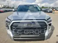 2024 Toyota TUNDRA фото