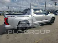 2024 Toyota TUNDRA фото