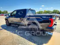 2024 Toyota TUNDRA фото