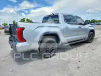 2024 Toyota TUNDRA фото