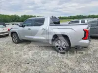 2024 Toyota TUNDRA фото