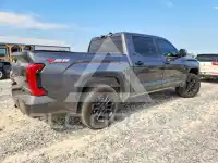 2024 Toyota TUNDRA фото