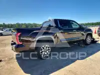 2024 Toyota TUNDRA фото