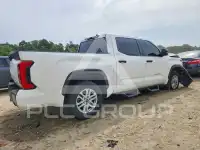 2024 Toyota TUNDRA фото